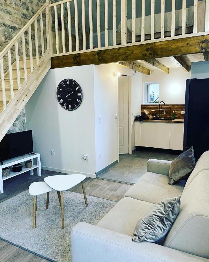 Maison 4 Personnes Avec Grande Piscine Et Jacuzzi Сasa de vacaciones