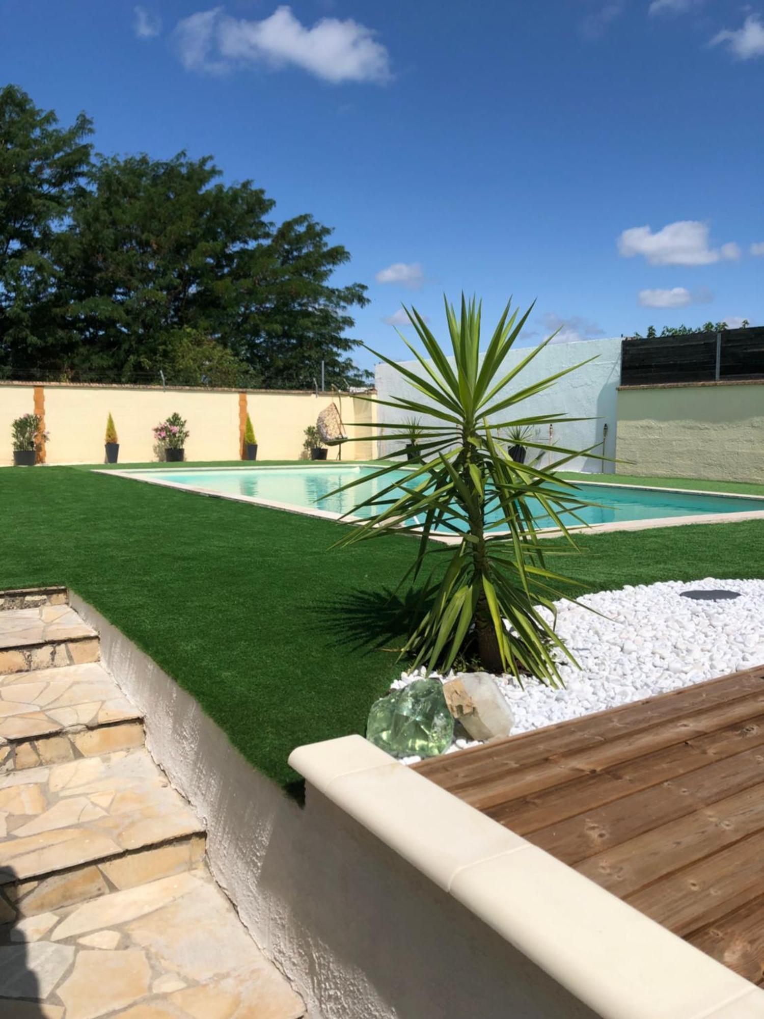Ferienhaus Maison 4 Personnes Avec Grande Piscine Et Jacuzzi